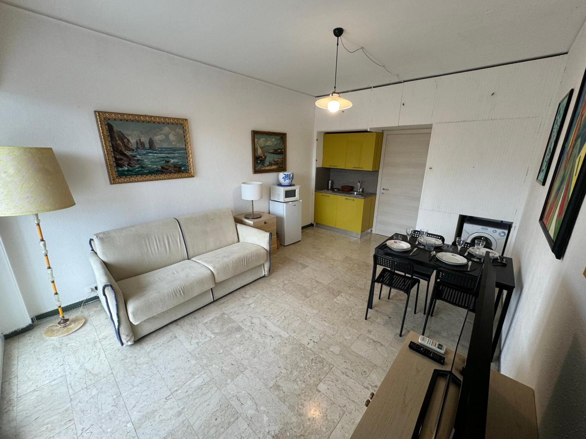 Tirrenia Beach House - Sea Front With Private Beach Sanremo Ngoại thất bức ảnh